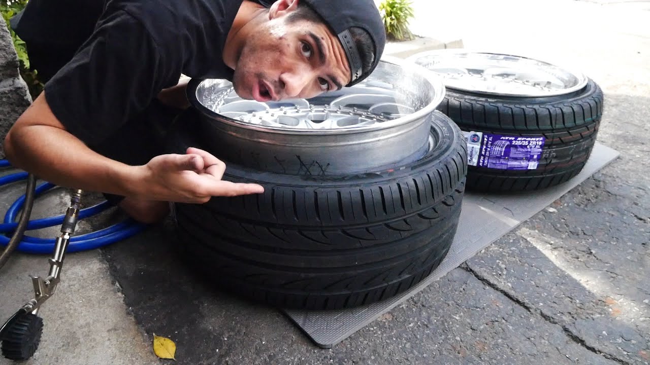 Why Stretched Tires Became Car Culture's Most Divisive Fitment Trend